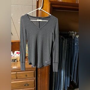 Woman’s Hollister Top